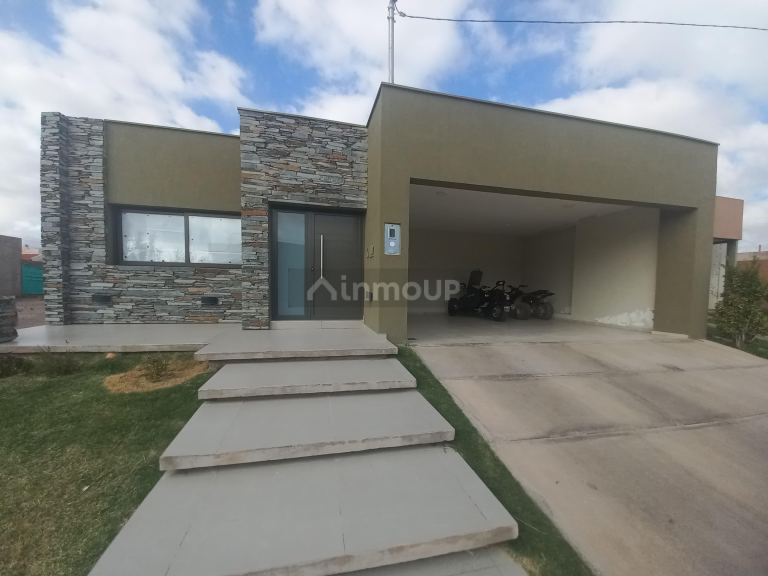 Casa en Venta en Maipu, Mendoza