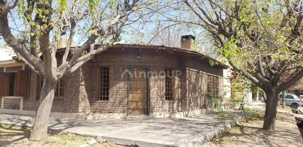 Casa en Venta en Guaymallen, Mendoza