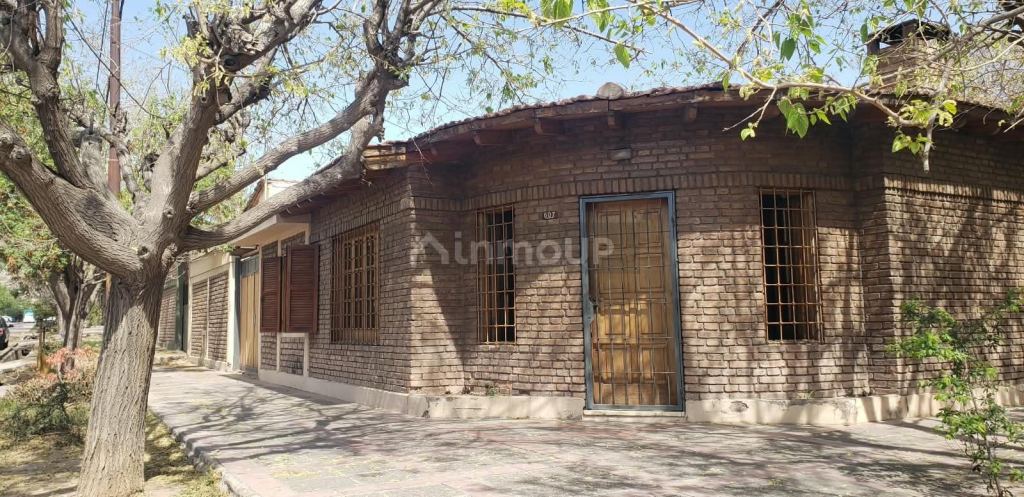 Casa en Venta en Guaymallen, Mendoza