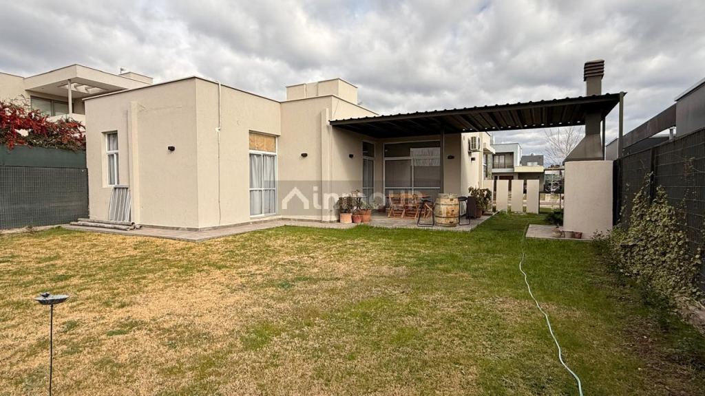 Casa en Alquiler en Lujan de Cuyo, Mendoza
