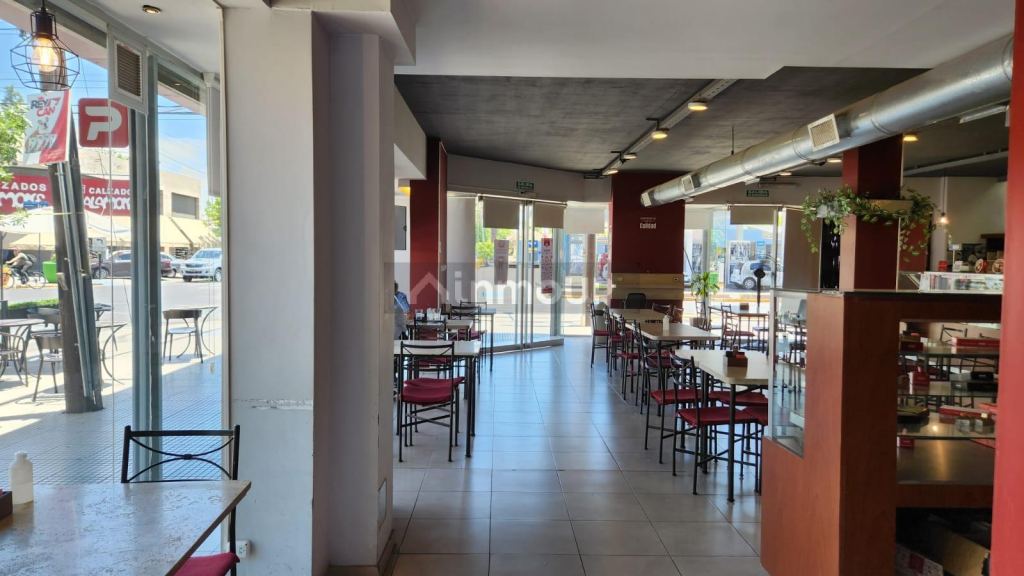 Local Comercial en Alquiler en Maipu, Mendoza