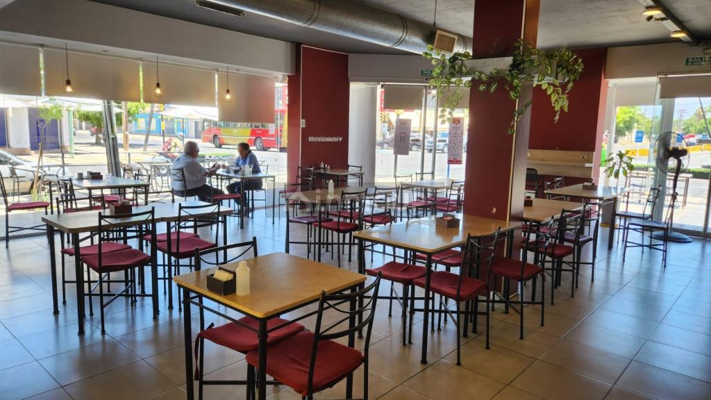 Local Comercial en Alquiler en Maipu, Mendoza