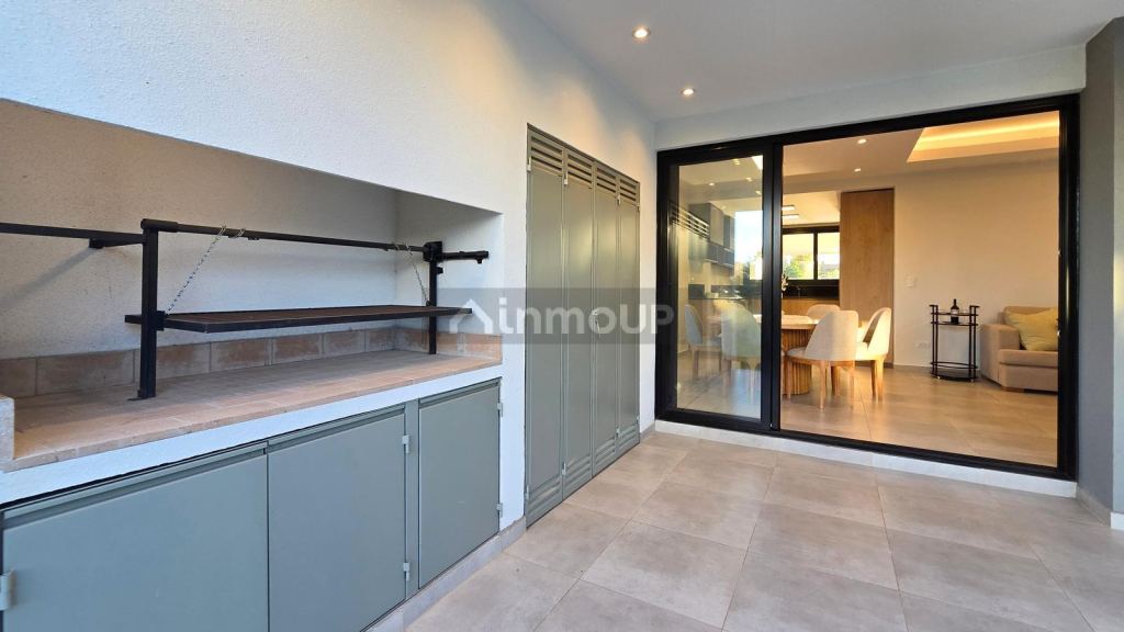 Casa en Venta en Yerba Buena, Tucuman - USD 245.000 | Inmoup - 17