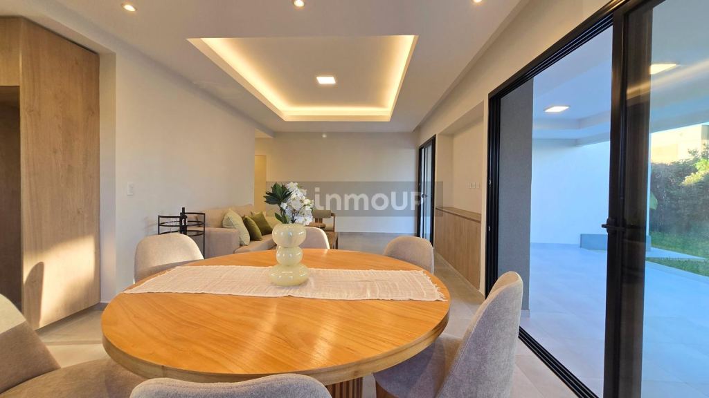 Casa en Venta en Yerba Buena, Tucuman - USD 245.000 | Inmoup - 16