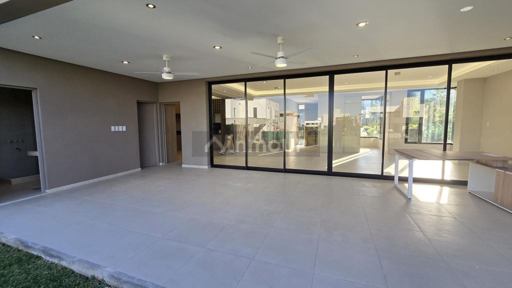 Casa en Venta en Yerba Buena, Tucuman - USD 320.000 | Inmoup - 7