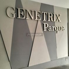 S.M. de Tucumán 4 Cocheras en Venta en Balcarce  al 400 - Barrio Norte
