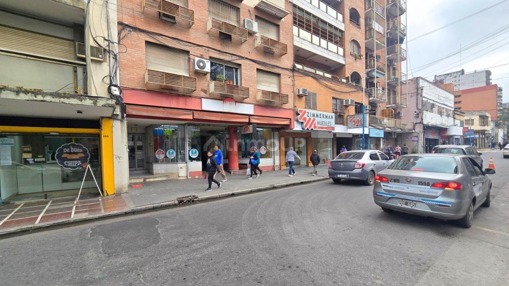 S.M. de Tucumán Excepcional Local Comercial en Alquiler en Pleno Microcentro - Muñecas al 300