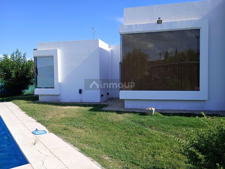 Casa en Venta en Guaymallen, Mendoza