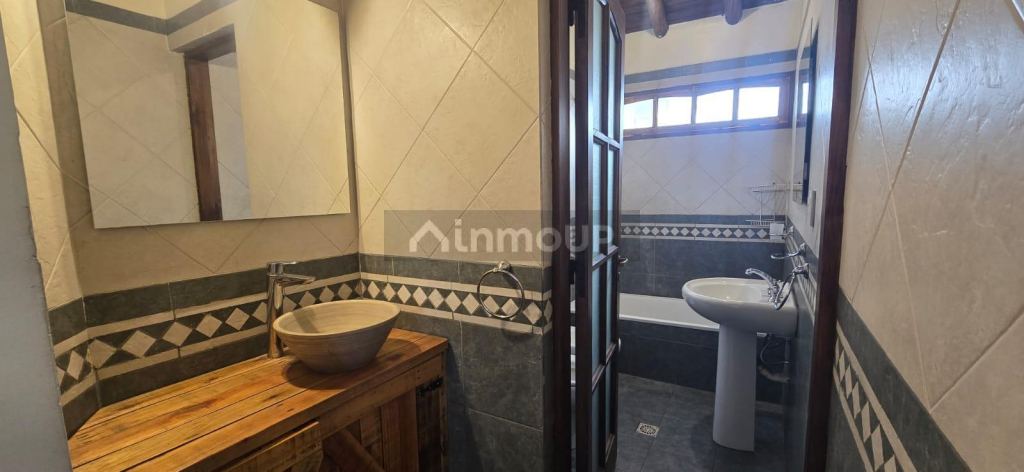 Casa en Venta en Capital, Mendoza