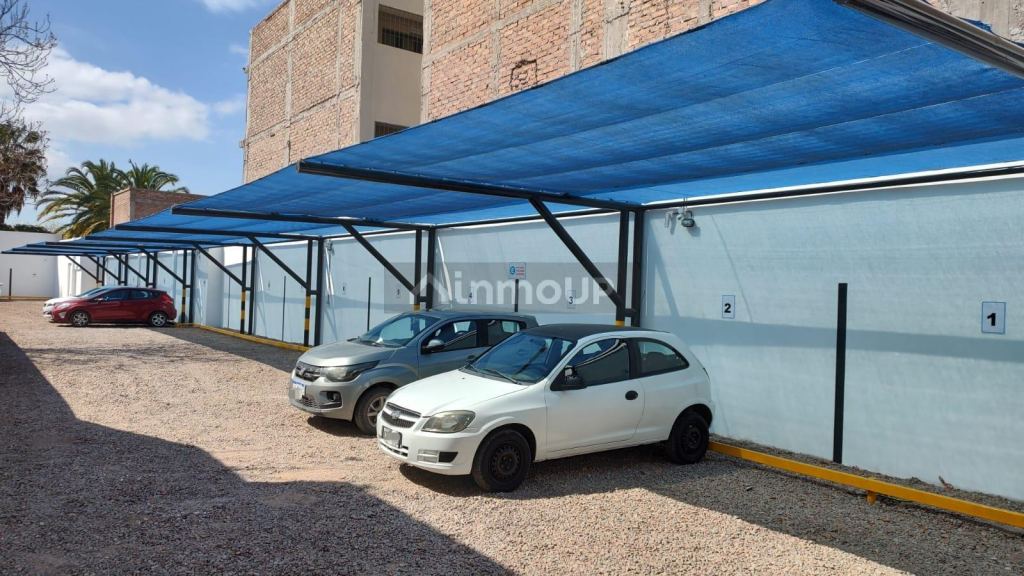 Playa de Estacionamiento en Venta en Godoy Cruz, Mendoza