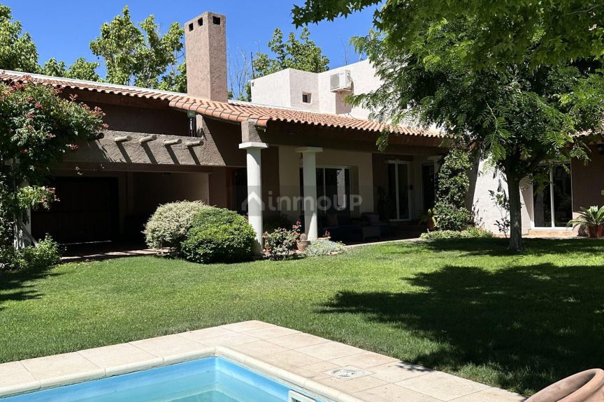 Casa en Venta en Lujan de Cuyo, Mendoza
