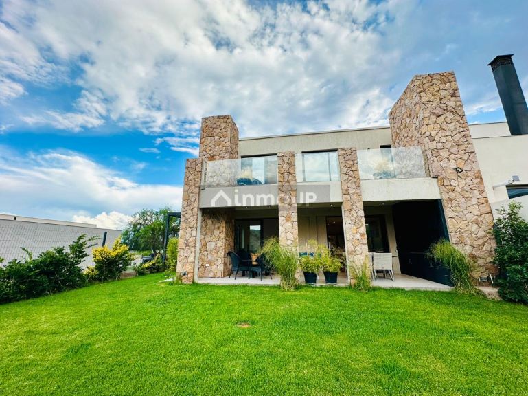 Casa en Venta en Capital, Mendoza