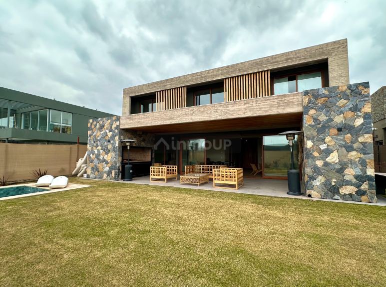 Casa en Venta en Lujan de Cuyo, Mendoza