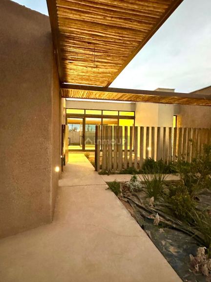 Casa en Venta en Lujan de Cuyo, Mendoza