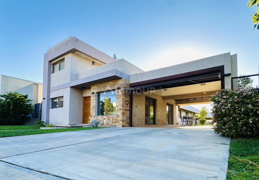 Casa en Venta en Guaymallen, Mendoza - USD 280.000 | Inmoup - 16