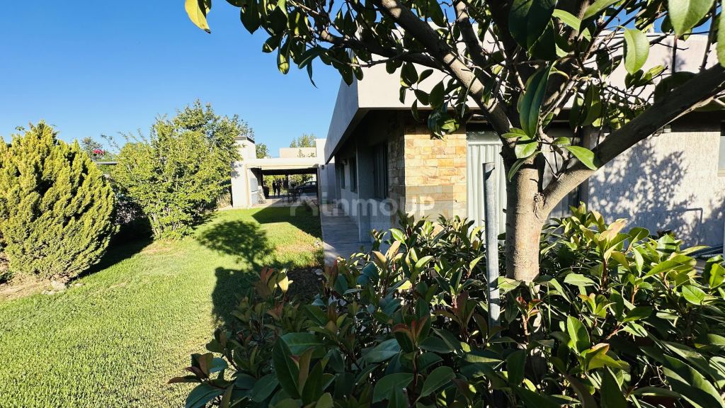 Casa en Venta en Guaymallen, Mendoza - USD 280.000 | Inmoup - 11