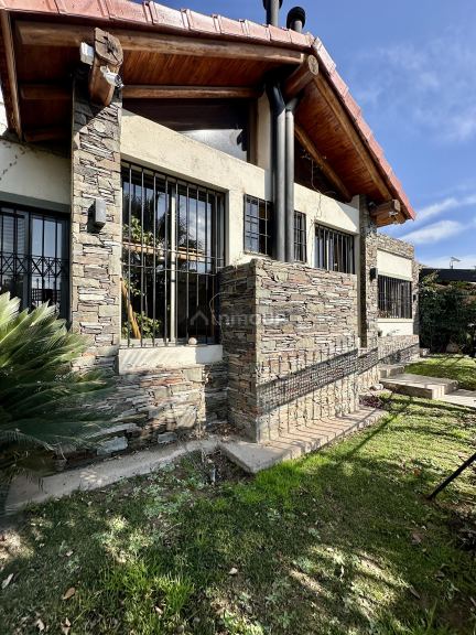 Casa en Venta en Guaymallen, Mendoza