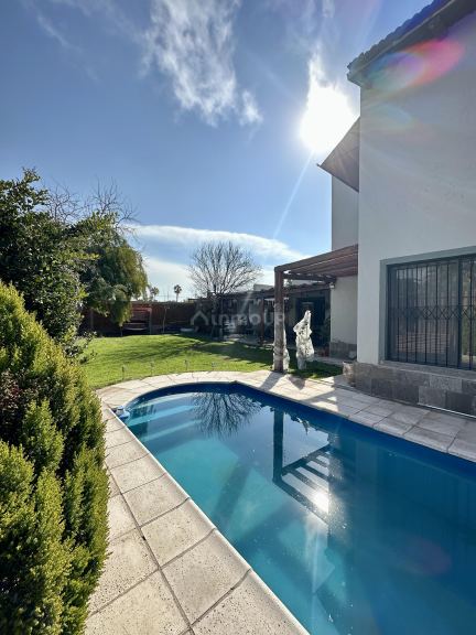 Casa en Venta en Guaymallen, Mendoza