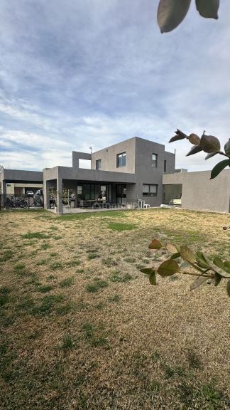 Casa en Venta en Lujan de Cuyo, Mendoza - USD 280.000 | Inmoup - 9