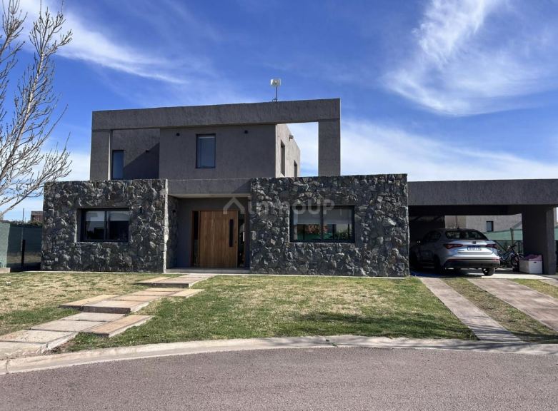 Casa en Venta en Lujan de Cuyo, Mendoza - USD 280.000 | Inmoup - 14