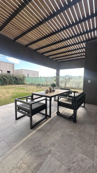 Casa en Venta en Lujan de Cuyo, Mendoza - USD 280.000 | Inmoup - 10
