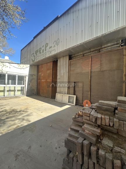 Galpon en Venta en Guaymallen, Mendoza - USD 360.000 | Inmoup - 1