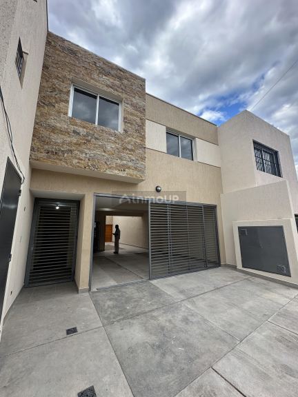 Departamento en Venta en Maipu, Mendoza