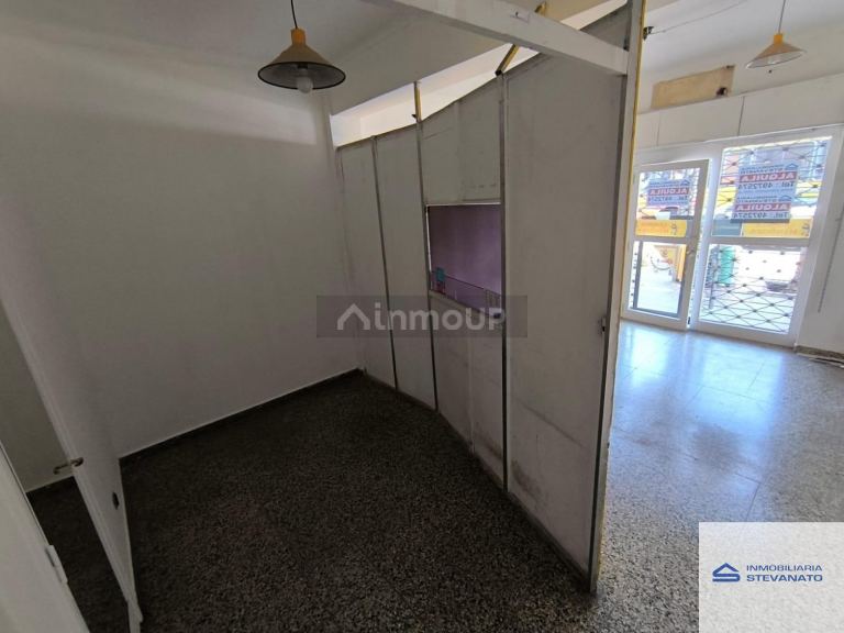 Local Comercial en Alquiler en Maipu, Mendoza