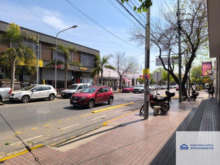 Local Comercial en Alquiler en Maipu, Mendoza
