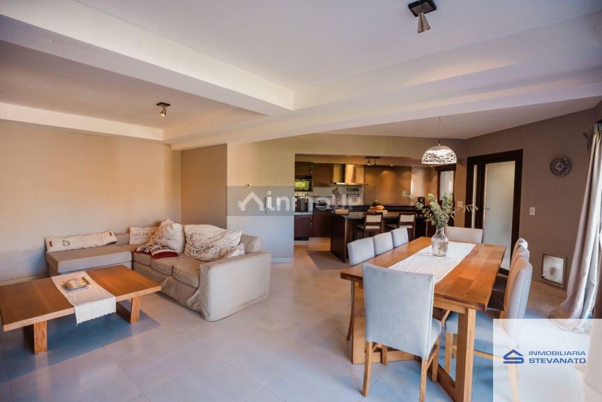 Casa en Venta en Maipu, Mendoza