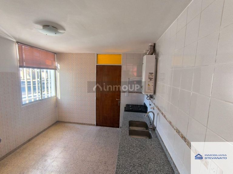 Casa en Alquiler en Maipu, Mendoza