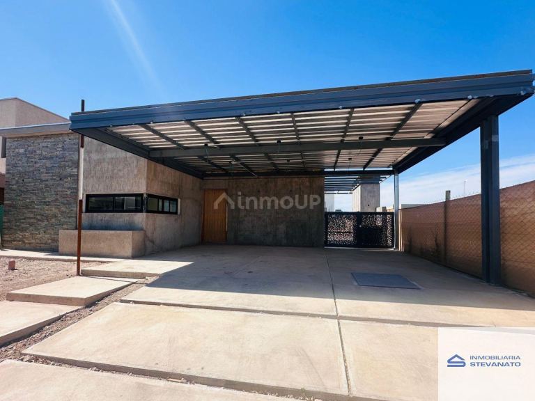 Casa en Venta en Maipu, Mendoza