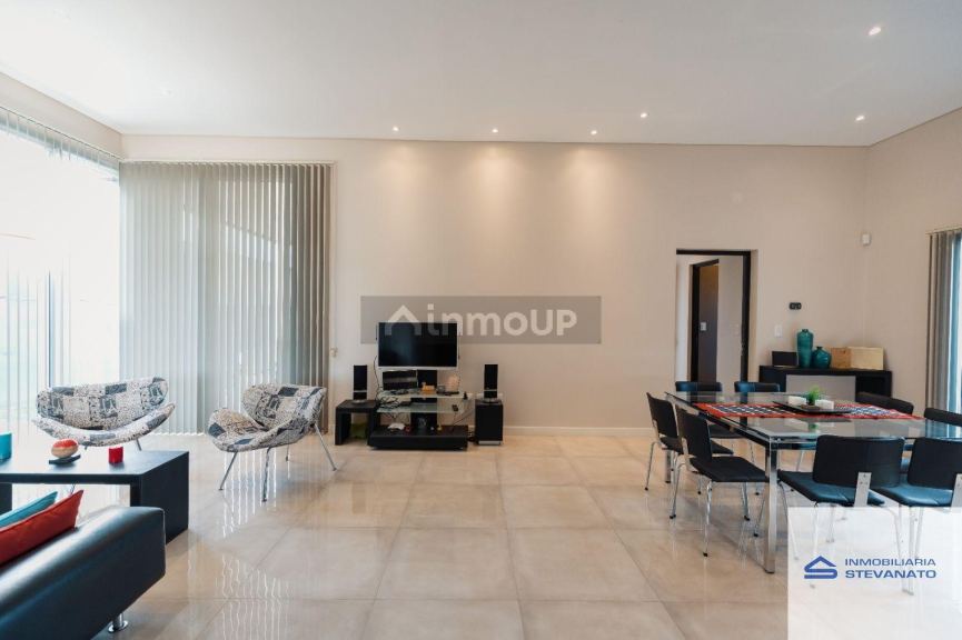 Casa en Venta en Maipu, Mendoza