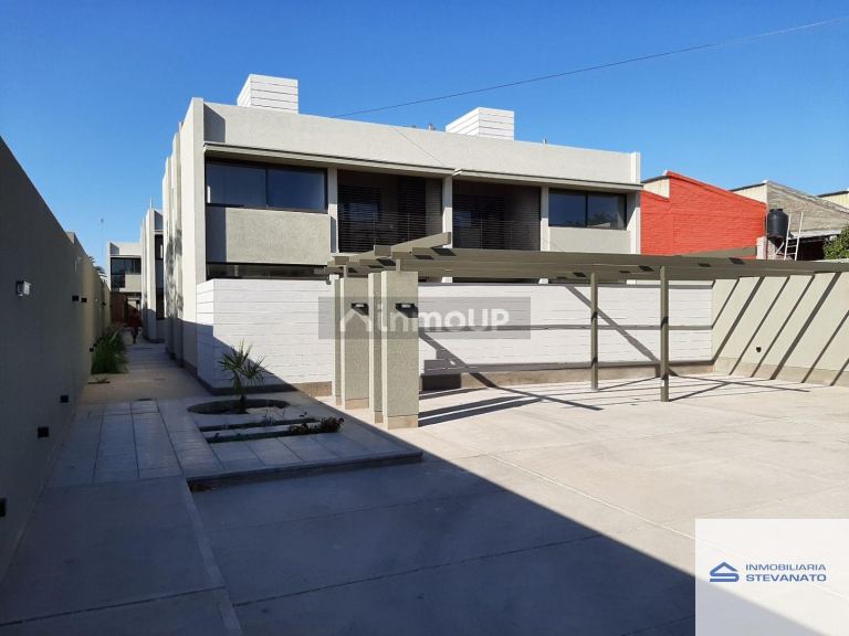 Departamento en Venta en Maipu, Mendoza