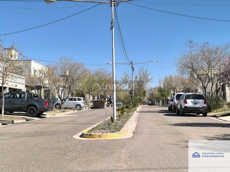 Terreno en Venta en Maipu, Mendoza