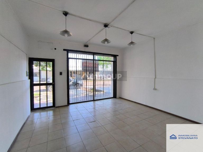 Local Comercial en Alquiler en Maipu, Mendoza