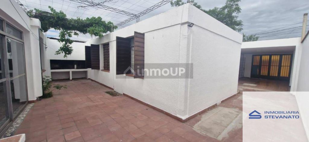 Casa en Alquiler en Maipu, Mendoza