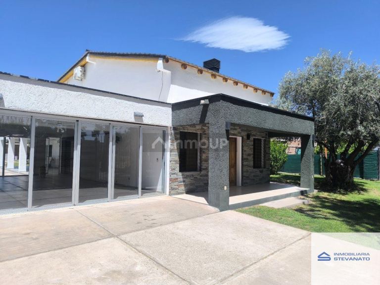 Casa en Venta en Maipu, Mendoza
