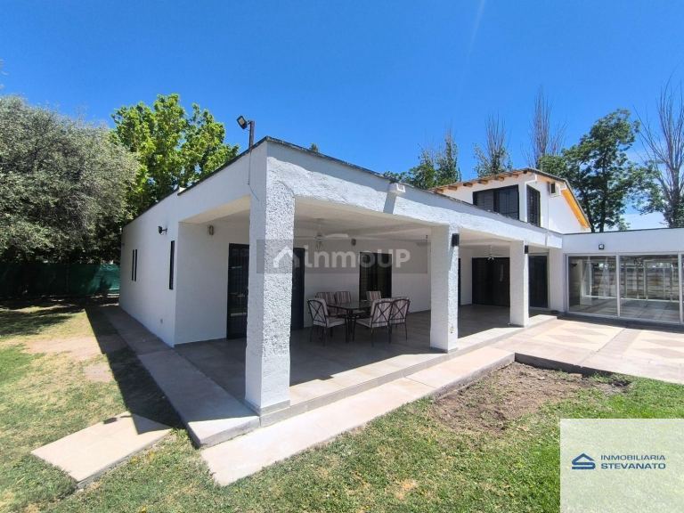 Casa en Venta en Maipu, Mendoza