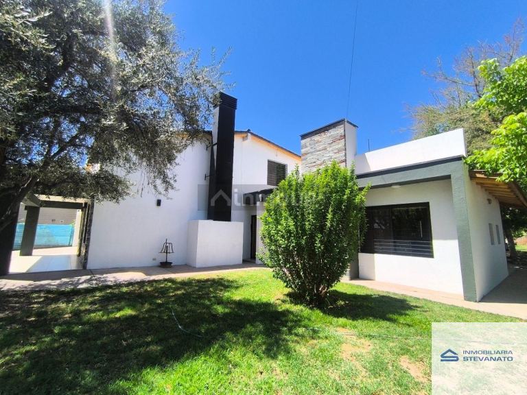 Casa en Venta en Maipu, Mendoza