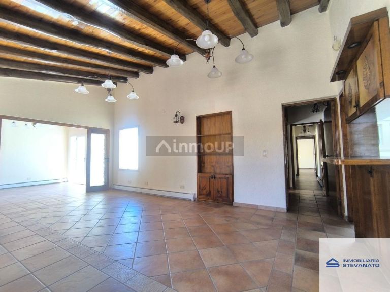 Casa en Alquiler en Maipu, Mendoza