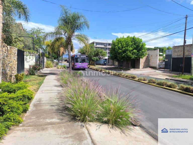 Local Comercial en Alquiler en Maipu, Mendoza