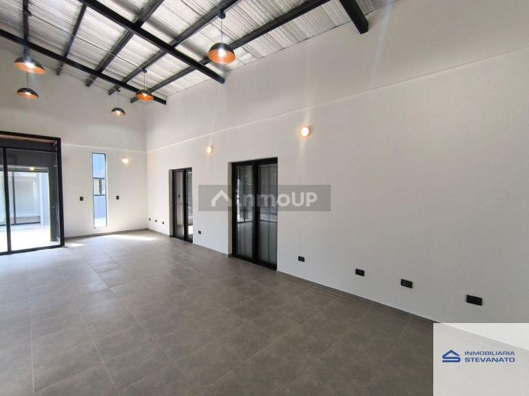 Local Comercial en Alquiler en Maipu, Mendoza