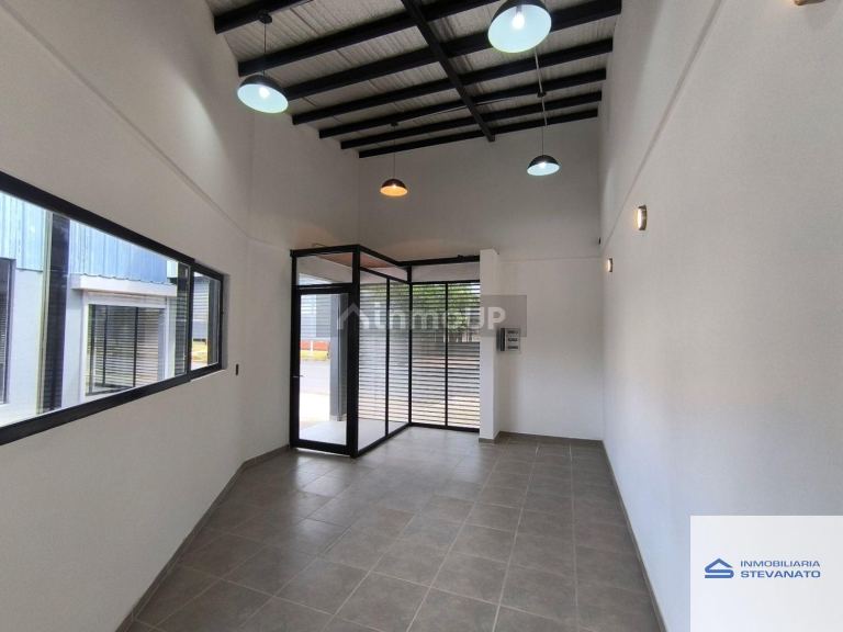 Local Comercial en Alquiler en Maipu, Mendoza