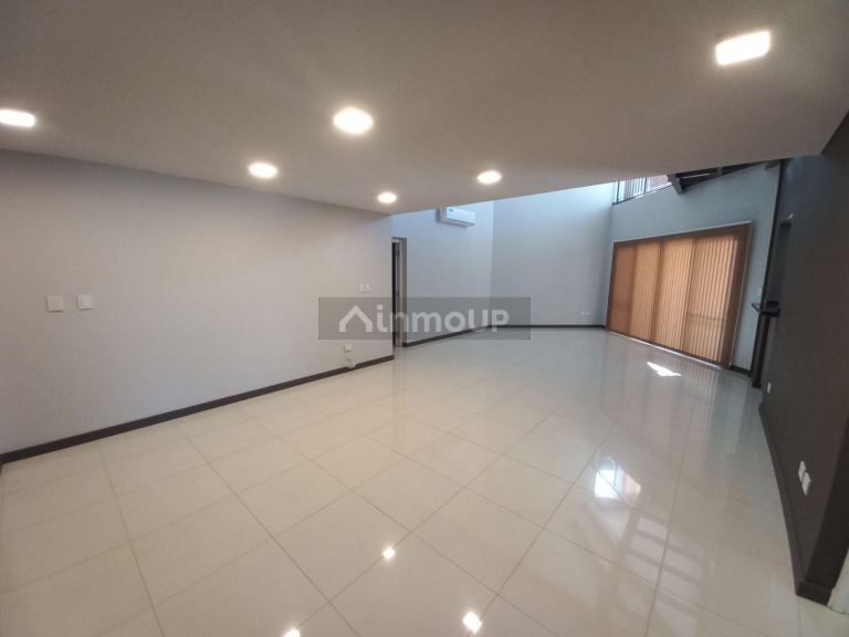 Casa en Alquiler en Maipu, Mendoza