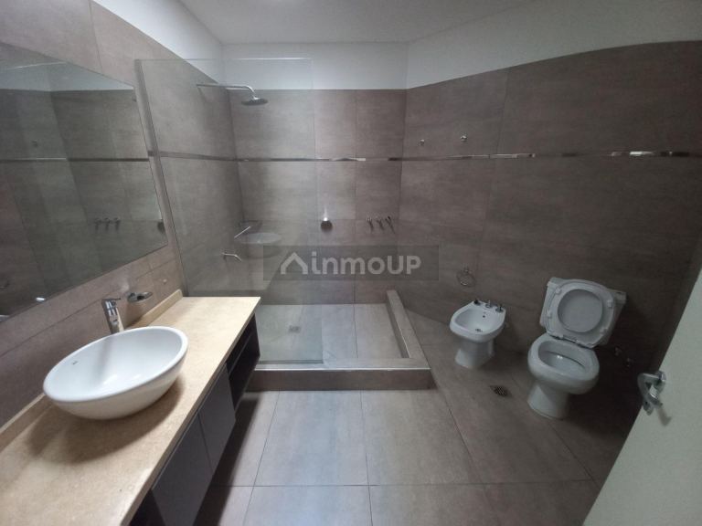 Casa en Alquiler en Maipu, Mendoza