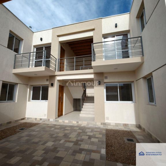 Departamento en Alquiler en Maipu, Mendoza