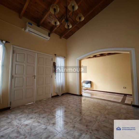 Casa en Alquiler en Maipu, Mendoza