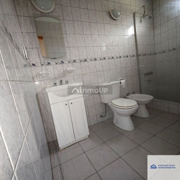 Casa en Alquiler en Maipu, Mendoza