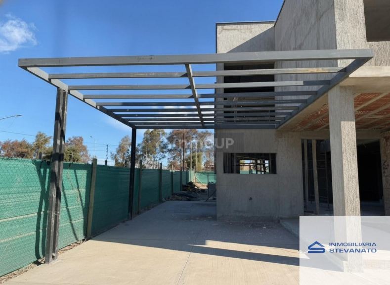 Casa en Venta en Maipu, Mendoza